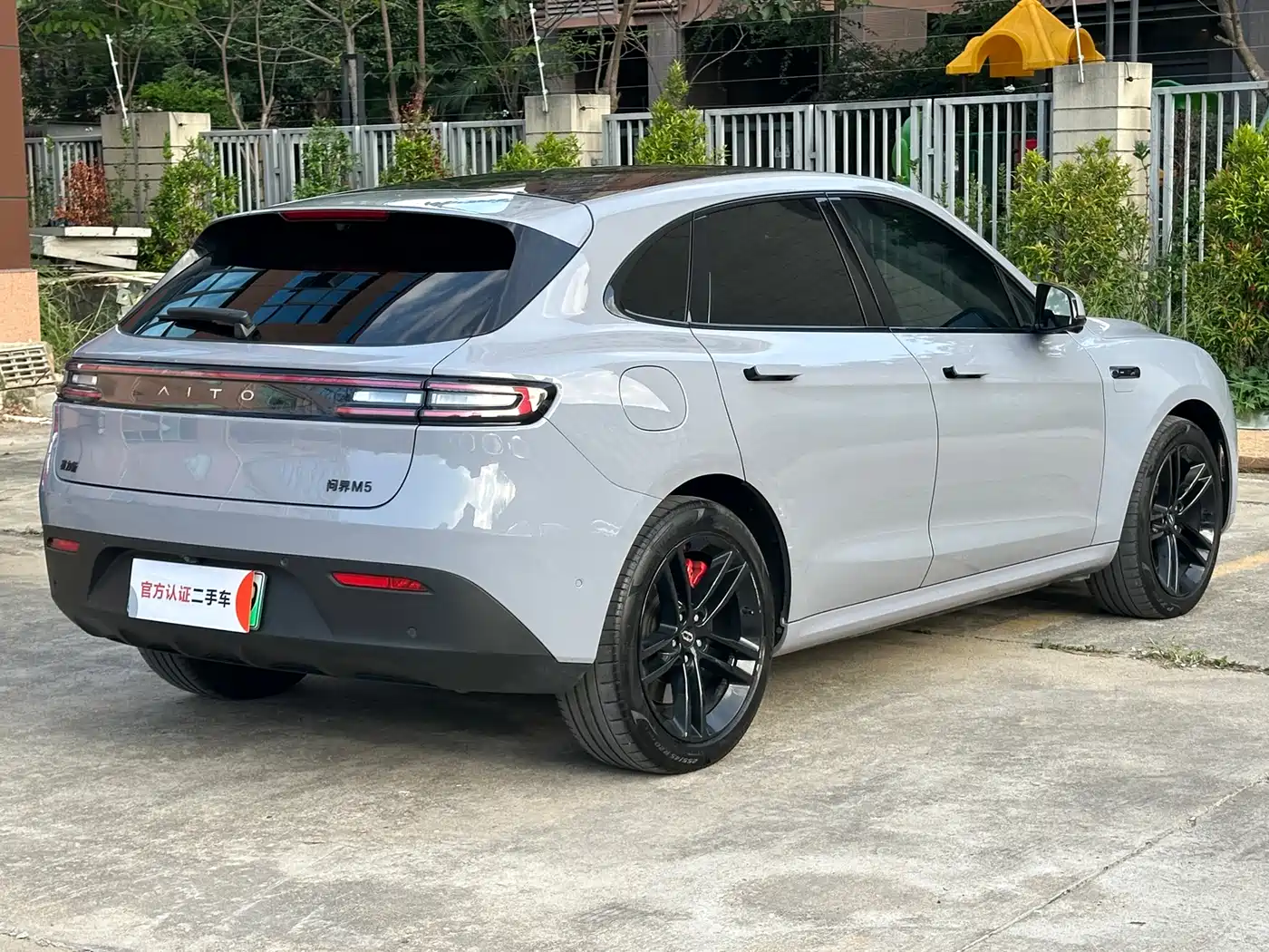 AITO Wenjie AITO M5 2024 Extended Range Max RS AWD Advanced Smart Driving Edition фото 9