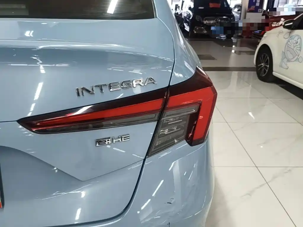 Photo 8 - Honda Integra