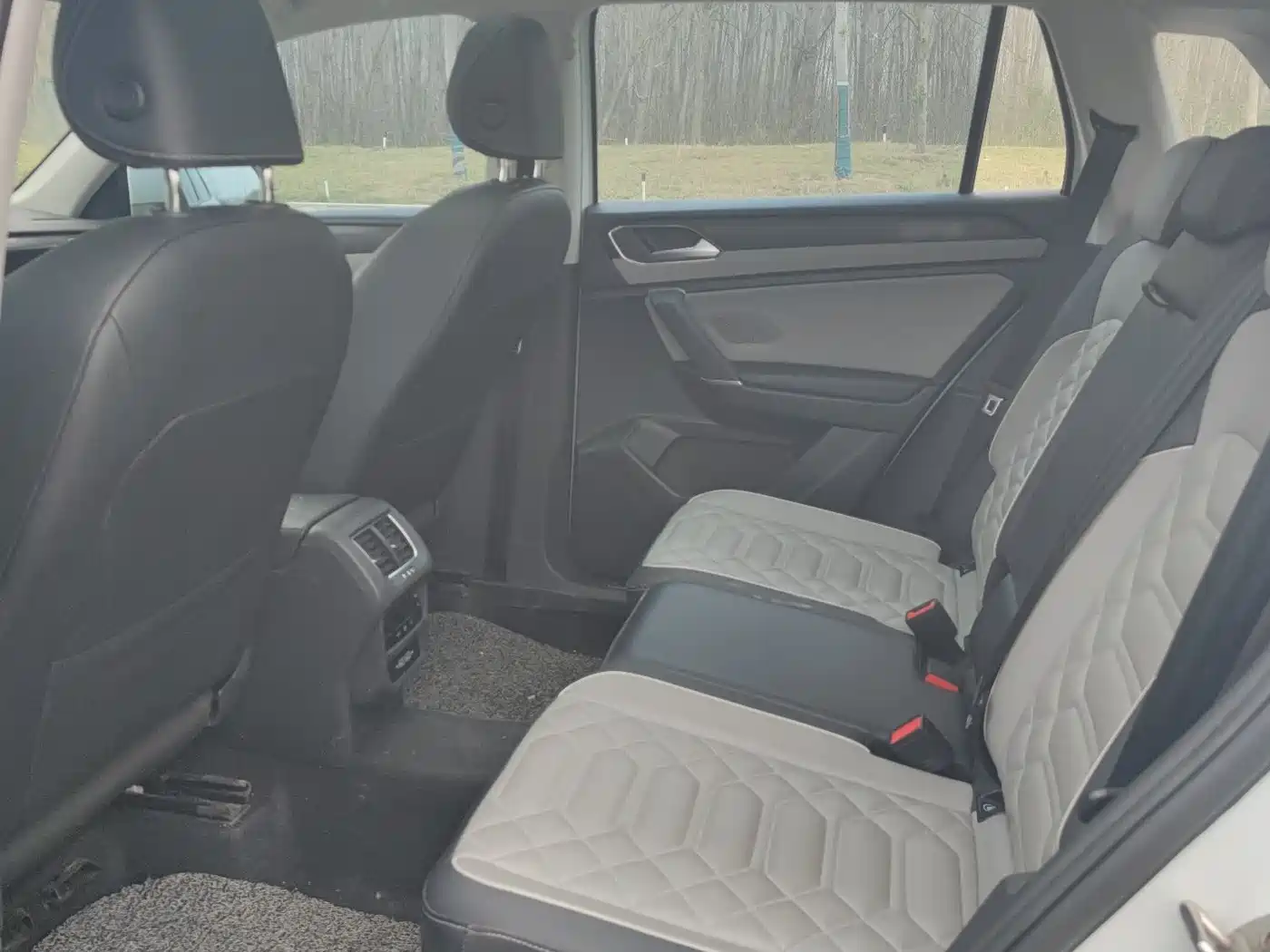 Volkswagen Tayron 2023 330TSI 2WD Luxury Plus Advanced Edition фото 6