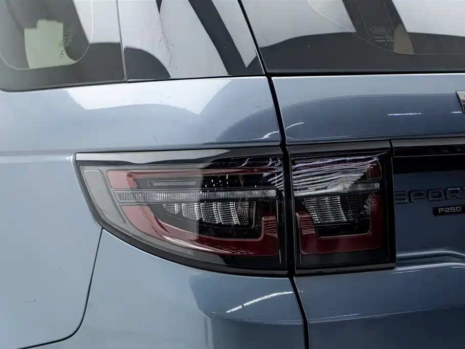 Land Rover Discovery Sport 2020 249PS R-Dynamic Performance фото 11