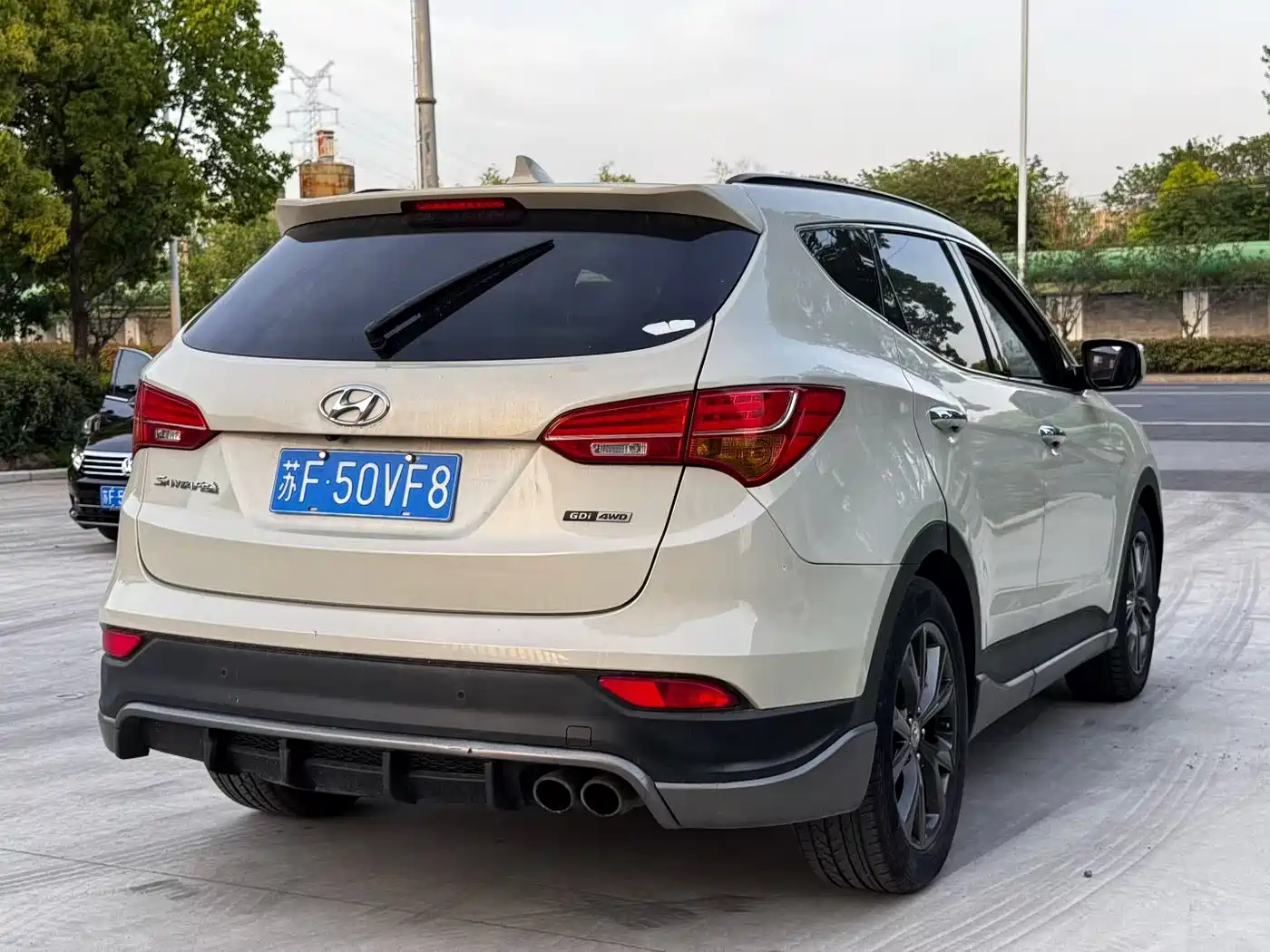 Hyundai Santa Fe (Import) 2013 3.0L 4WD Flagship Edition 7-Seater Euro V фото 9