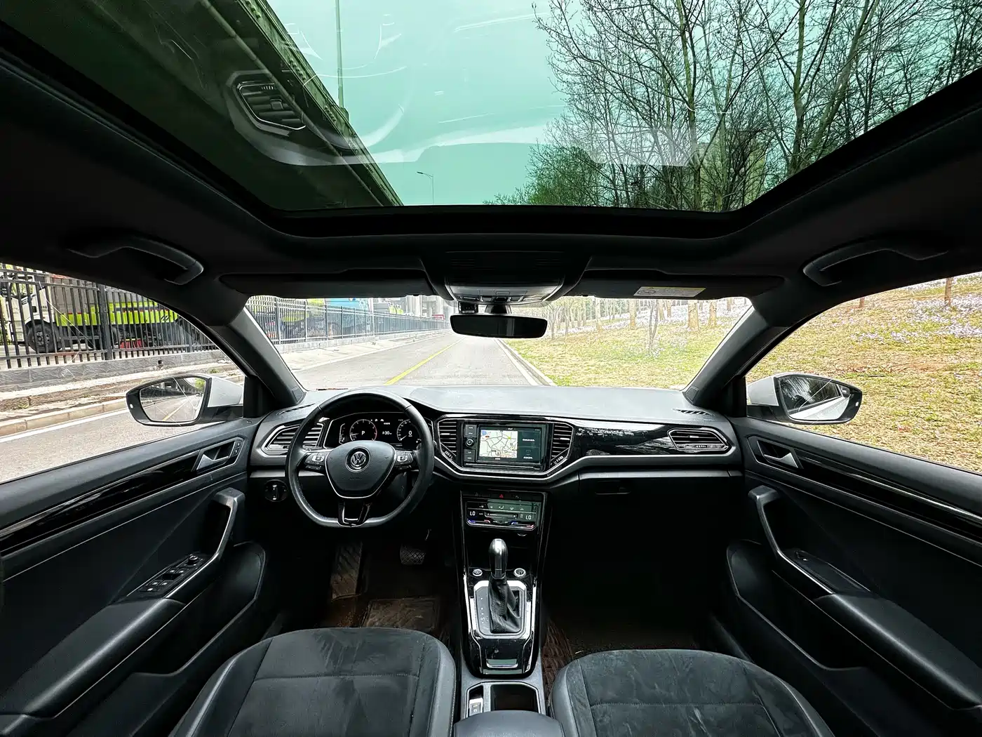 Volkswagen T-ROC 2020 280TSI DSG 2WD Luxury фото 18