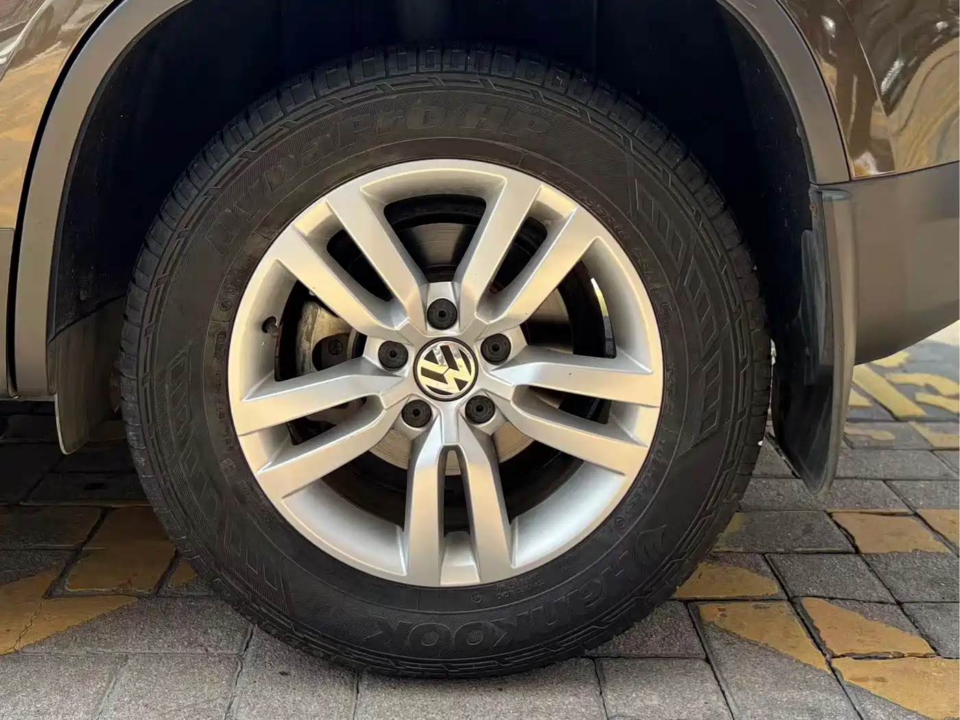 Volkswagen Tiguan 2015 1.8TSI Automatic 2WD Trendline фото 15