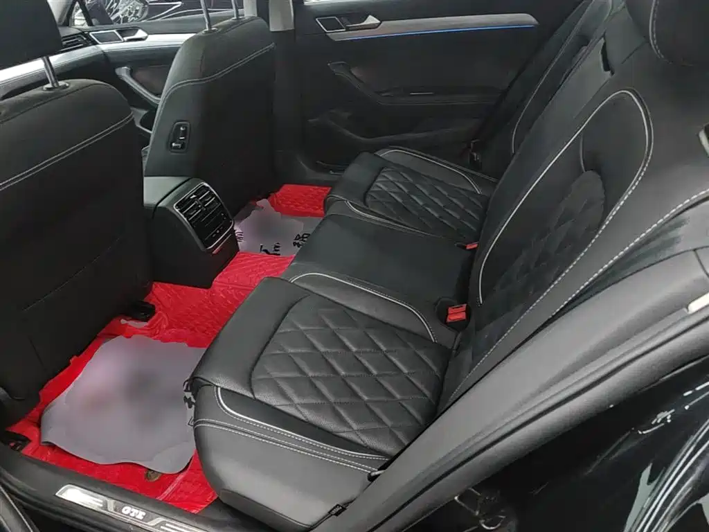 Volkswagen Magotan GTE Plug-in Hybrid 2022 GTE Luxury фото 17