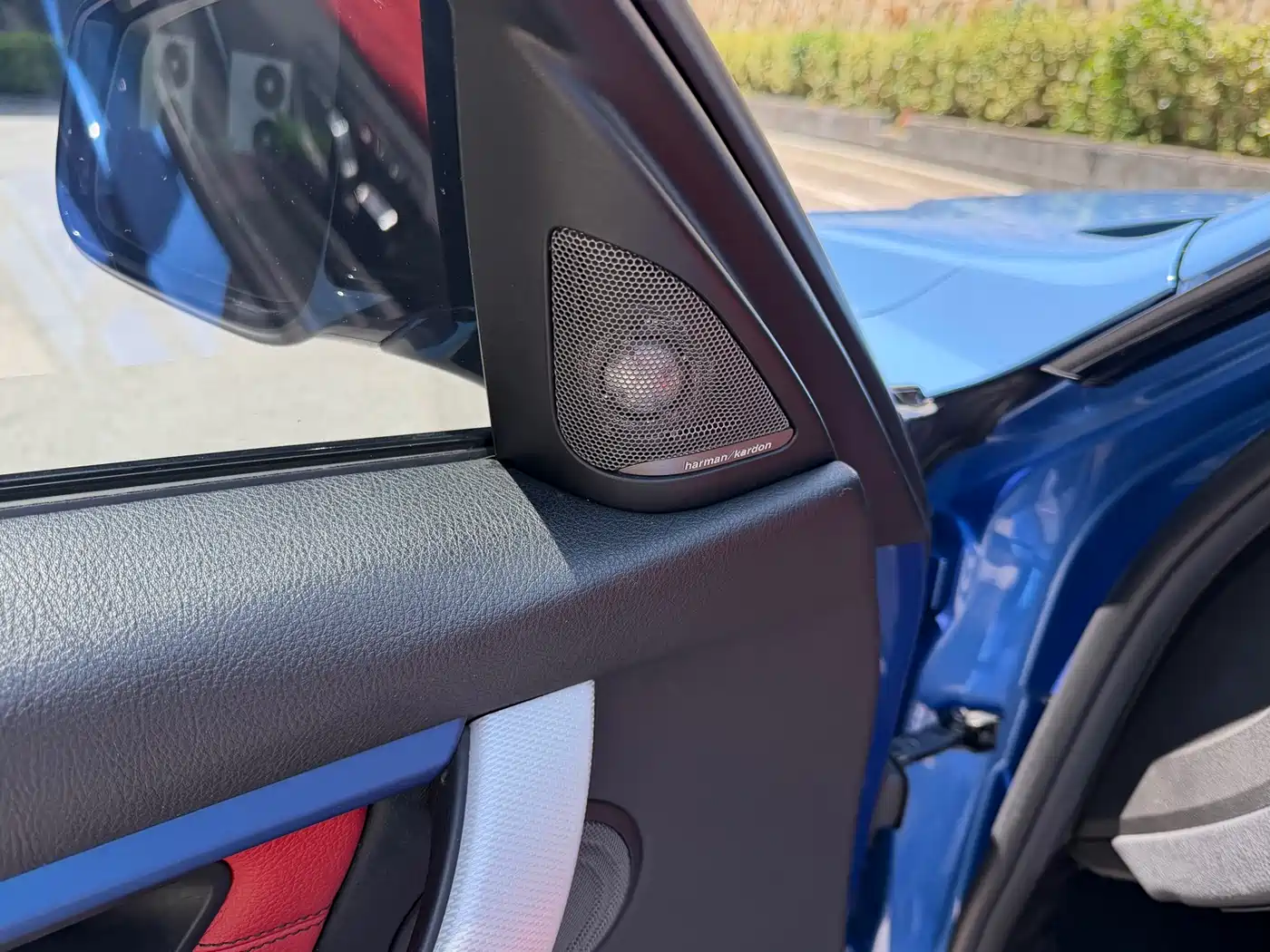 BMW 3 Series 2019 320i M Sport Package фото 14