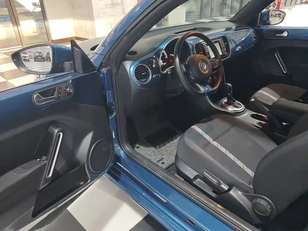 Volkswagen Beetle 2019 2018 180TSI Trend Joy Edition