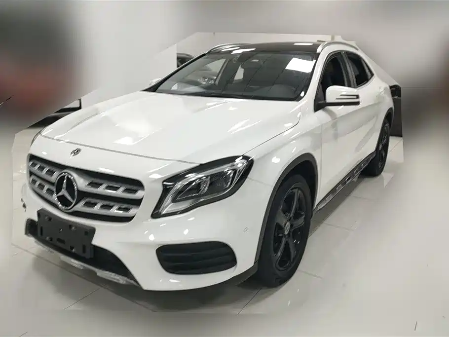 Mercedes-Benz GLA 2019 GLA 200 Fashion