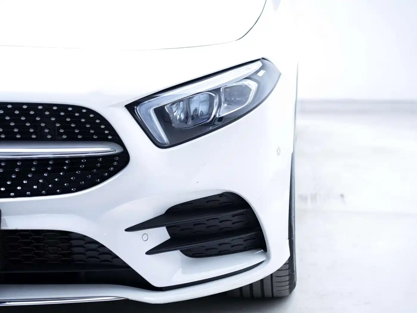 Mercedes-Benz A-Class 2022 Facelift A 200 L Sport Sedan Dynamic фото 10
