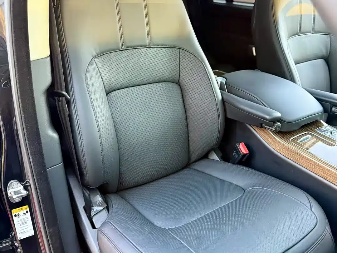 Land Rover Range Rover 2018 3.0 SC V6 Vogue Heritage Extended Edition фото 7