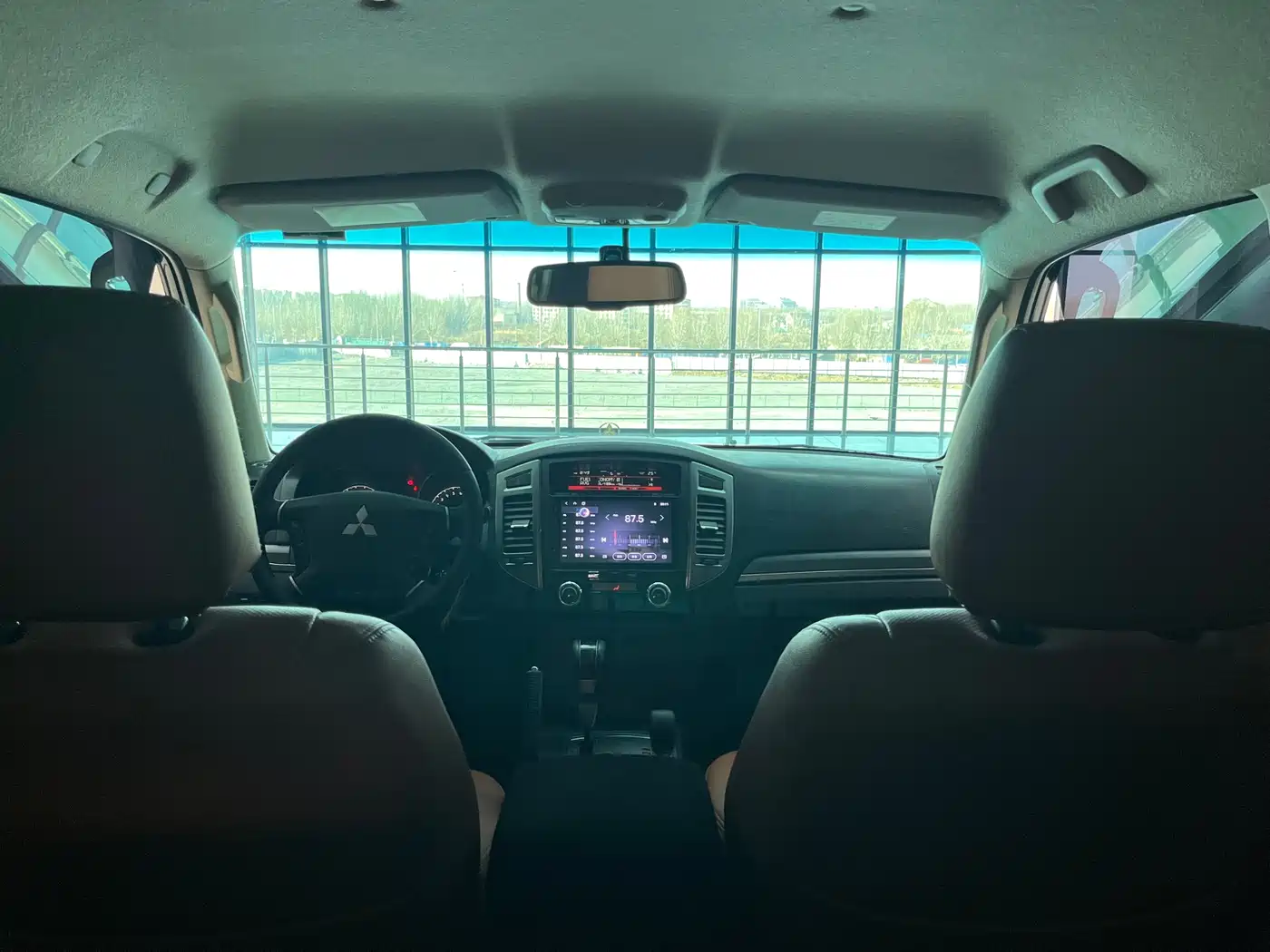 Mitsubishi Pajero (Import) 2019 3.0L Auto Standard Version фото 12