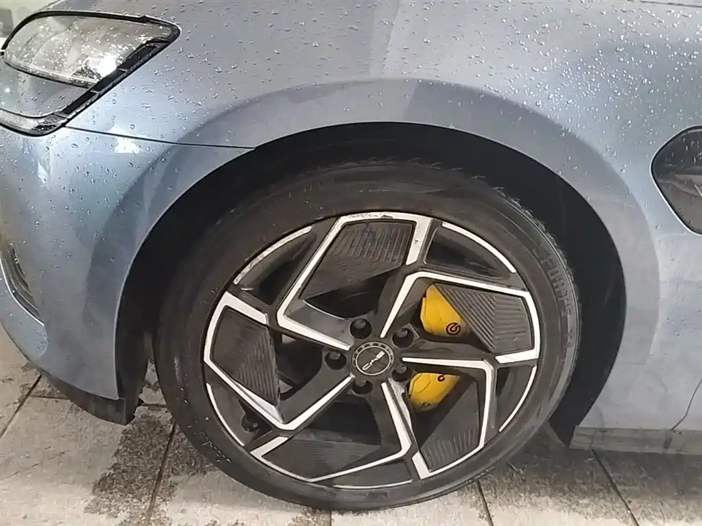 BYD Seal 2022 550km Standard Range RWD Premium фото 23