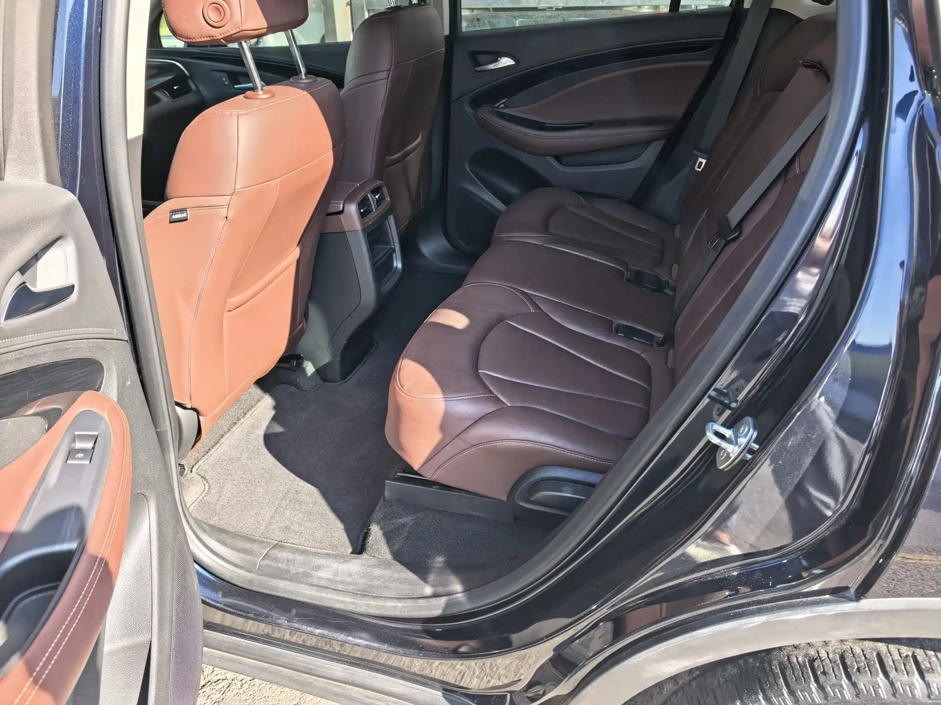 Фото 9 - Buick Envision Plus