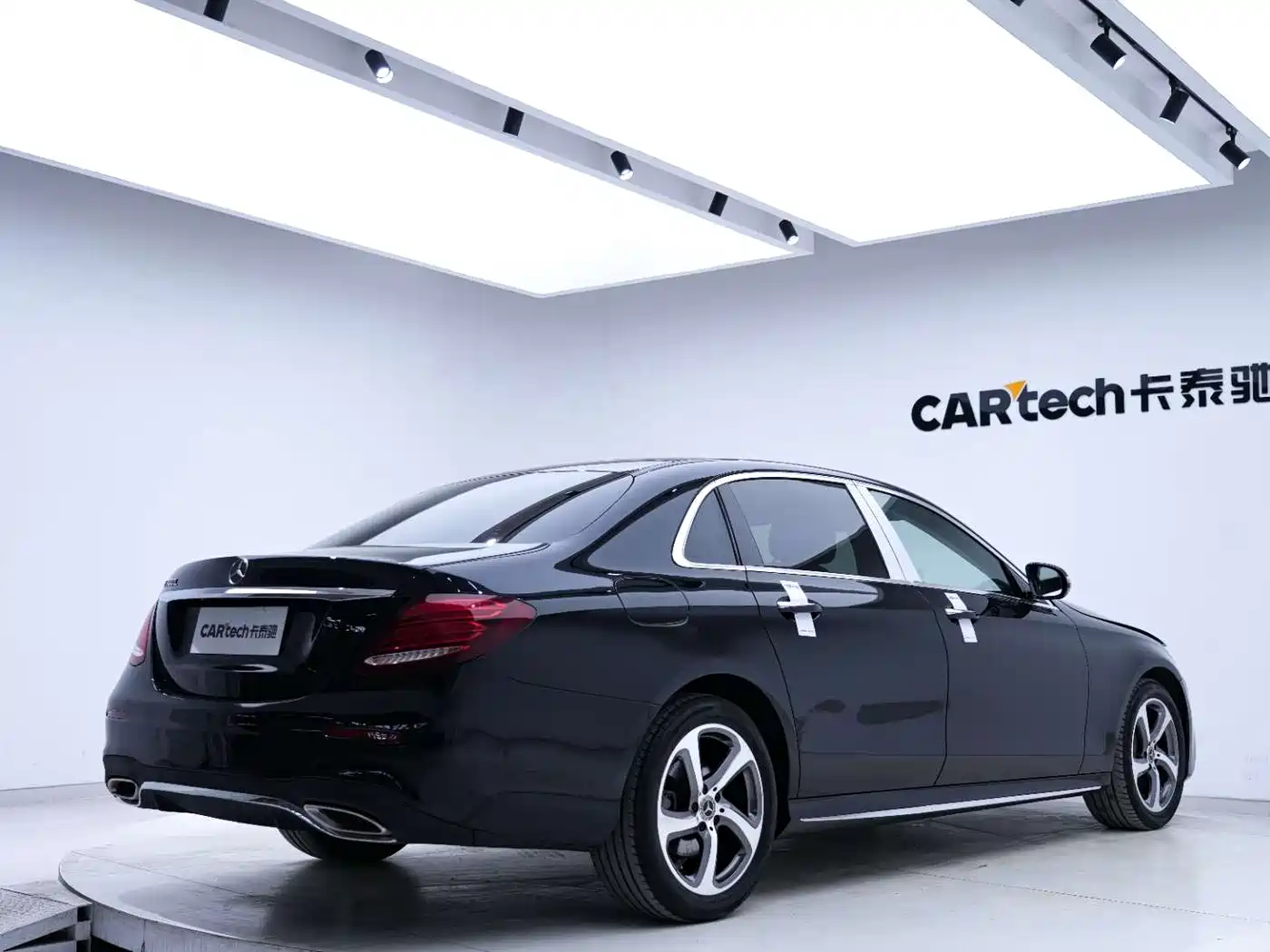 Mercedes-Benz E-Class 2019 Facelift E 300 L Sport Luxury фото 19