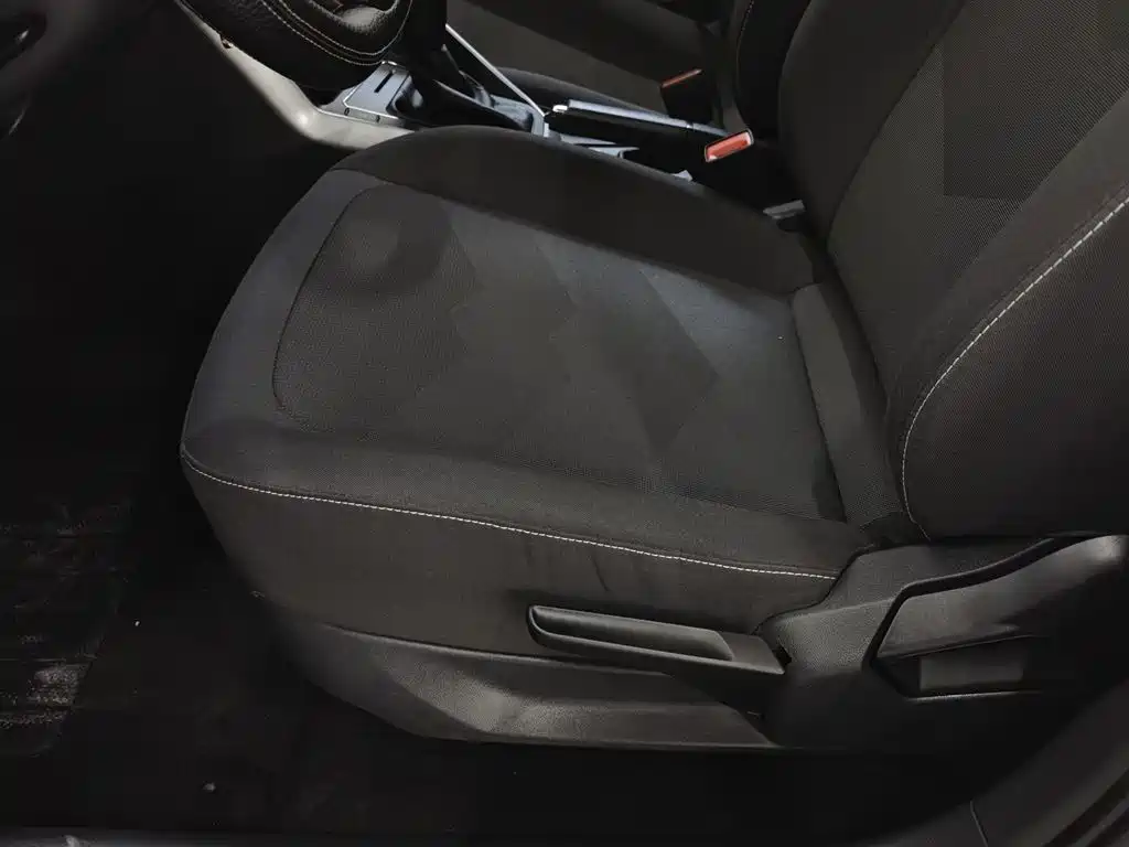 Volkswagen Polo 2021 Plus 1.5L Automatic Panorama Enjoyment Edition фото 20
