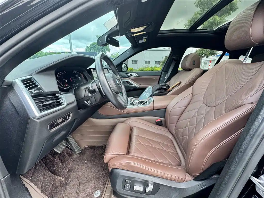 BMW X6 2023 2022 Facelift xDrive30i M Sport Package