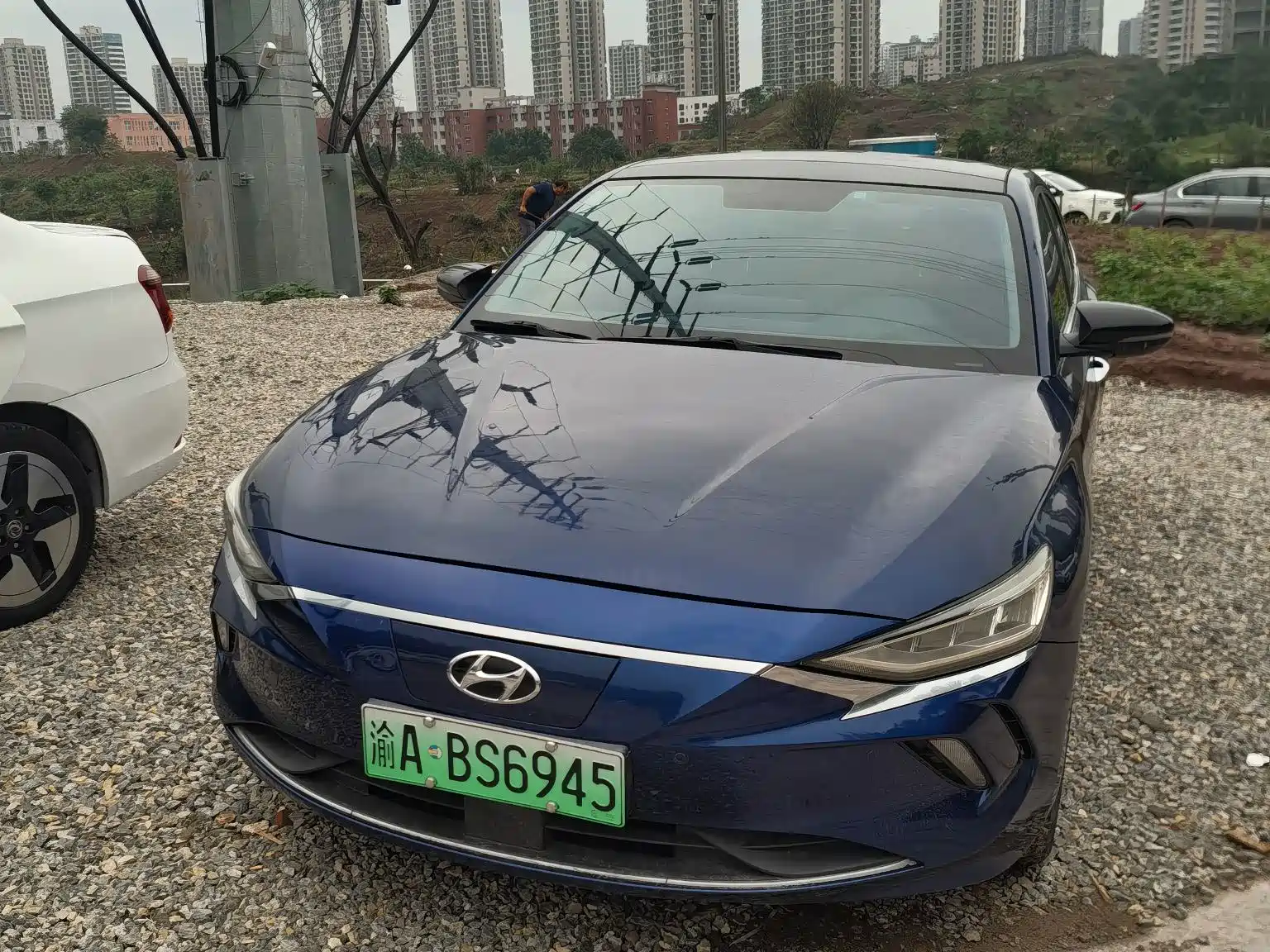صورة 1 - Hyundai Fista EV