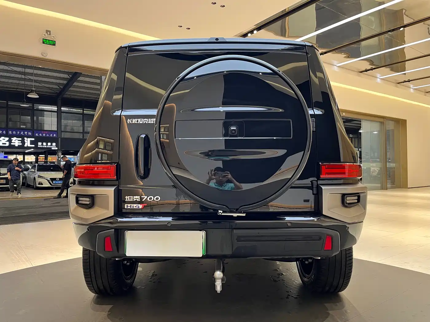 TANK TANK 700 NEW ENERGY