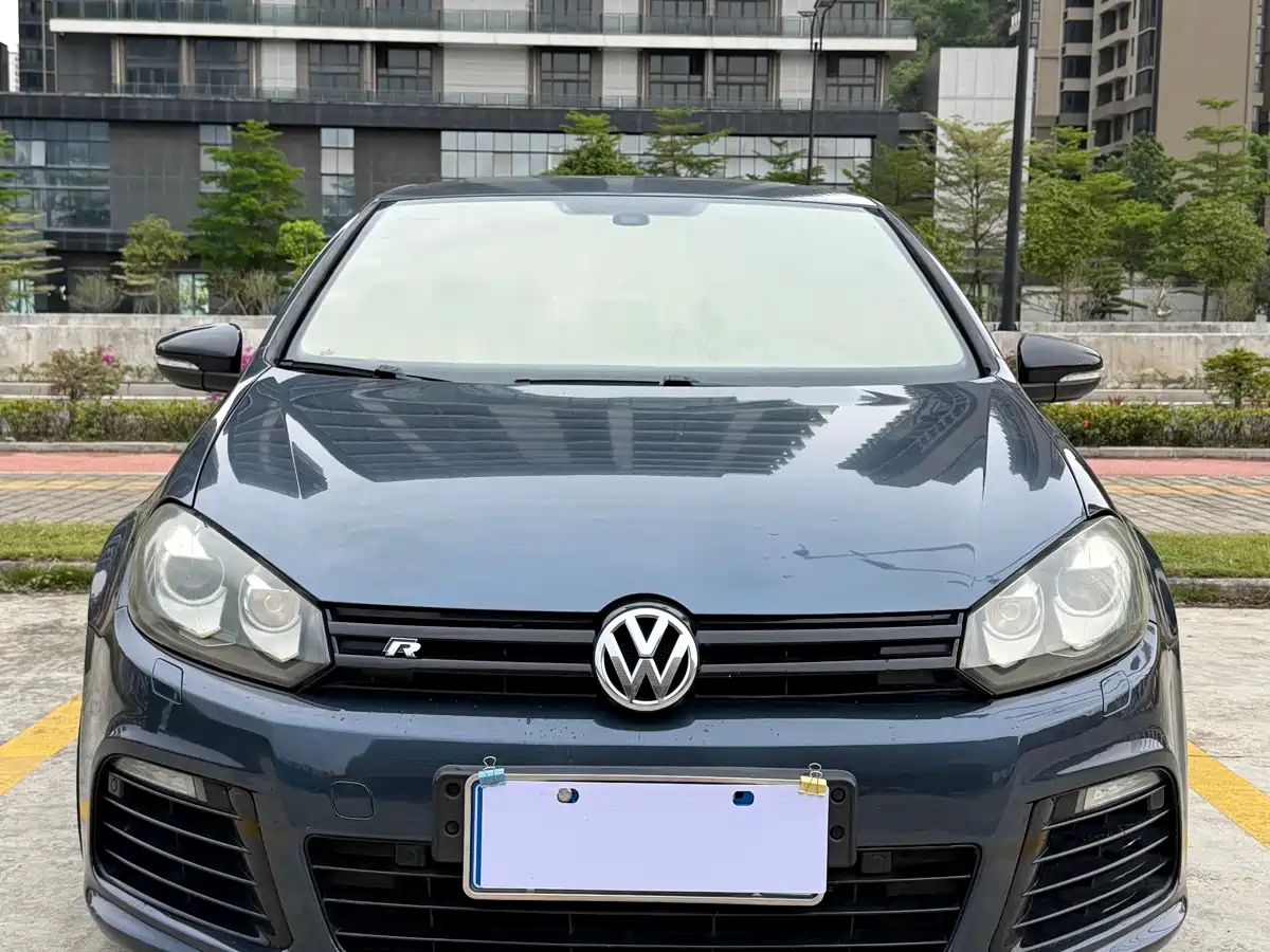 Volkswagen Golf (Import) 2011 2.0TSI R фото 2