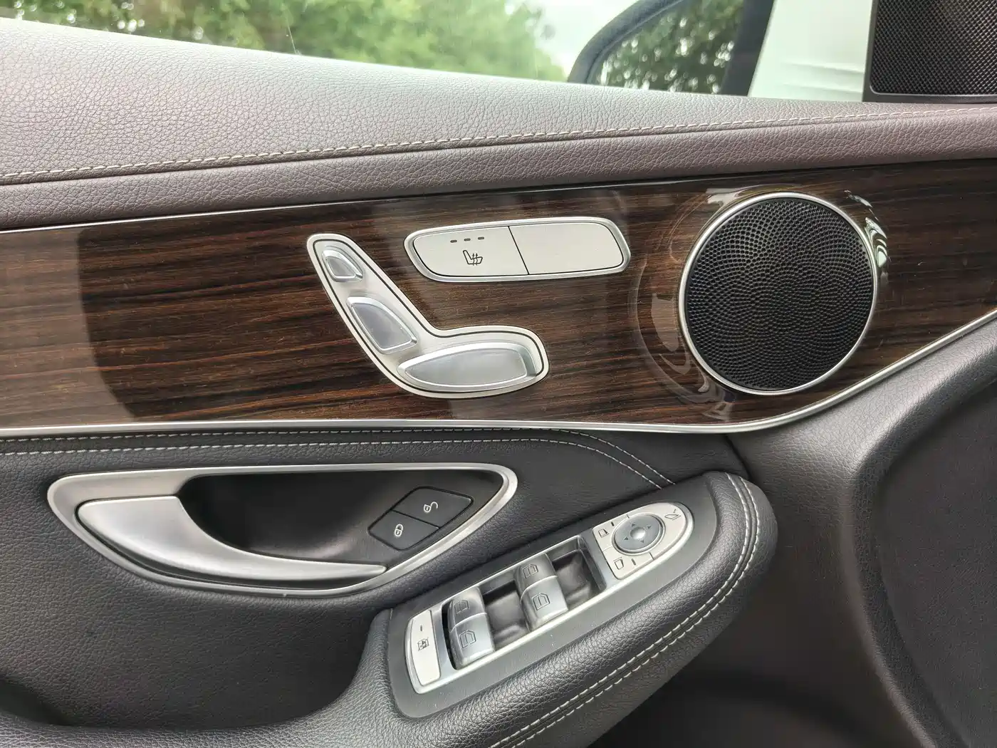 Mercedes-Benz GLC 2017 GLC 260 4MATIC Luxury фото 22
