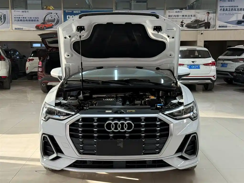 Audi Q3 2022 35 TFSI Fashion Dynamic фото 7