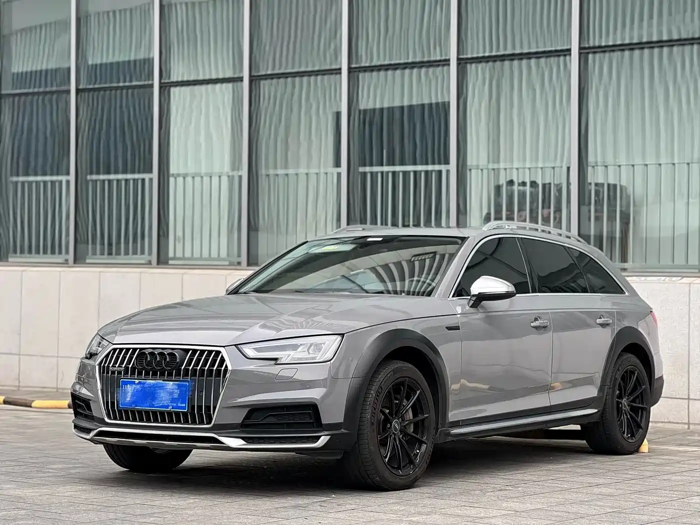 Audi A4 (Import) 2017 — пригон из Китая