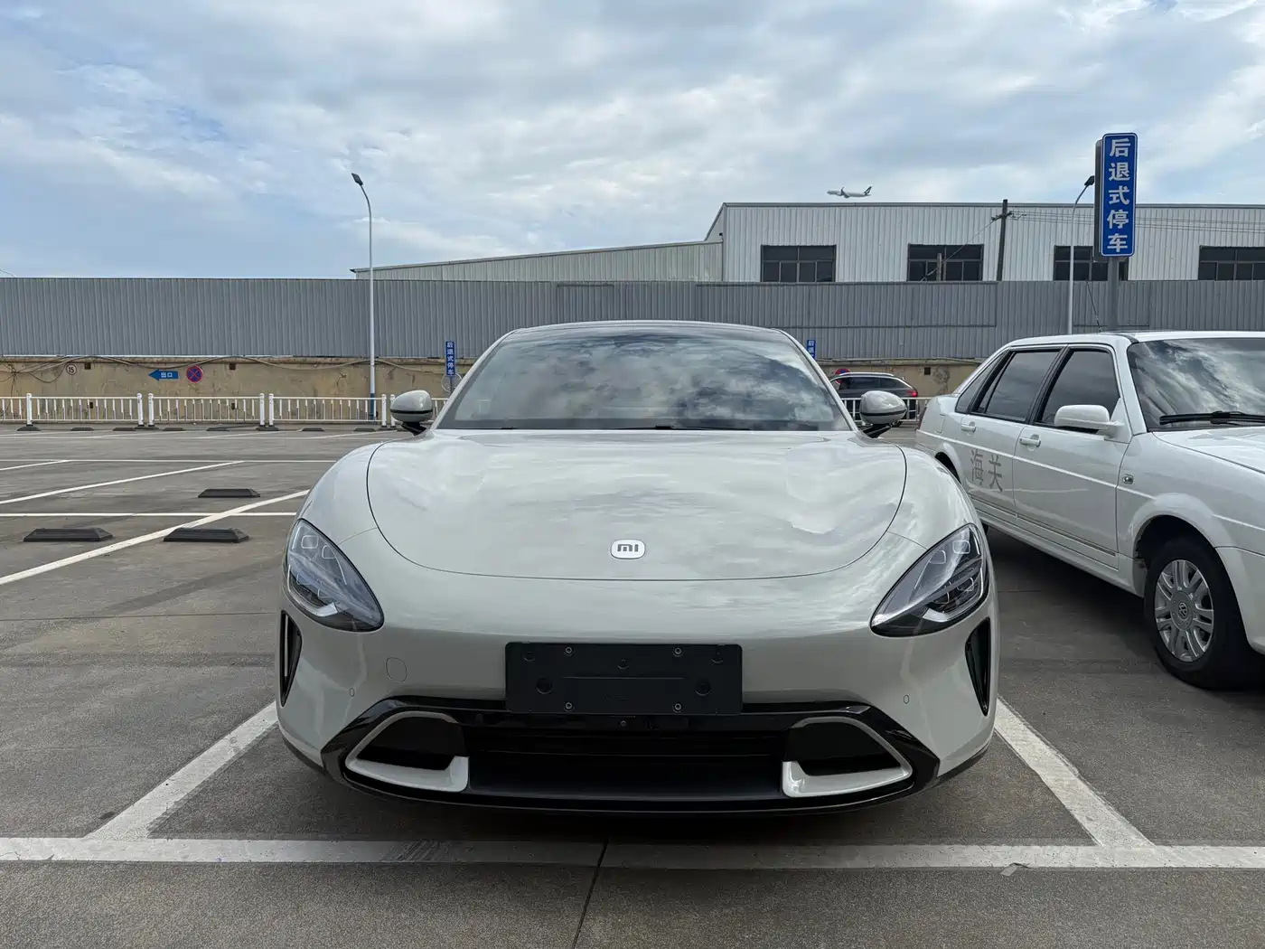 Xiaomi Auto Xiaomi SU7 2024 RWD Long Range Intelligent Driving Edition фото 2