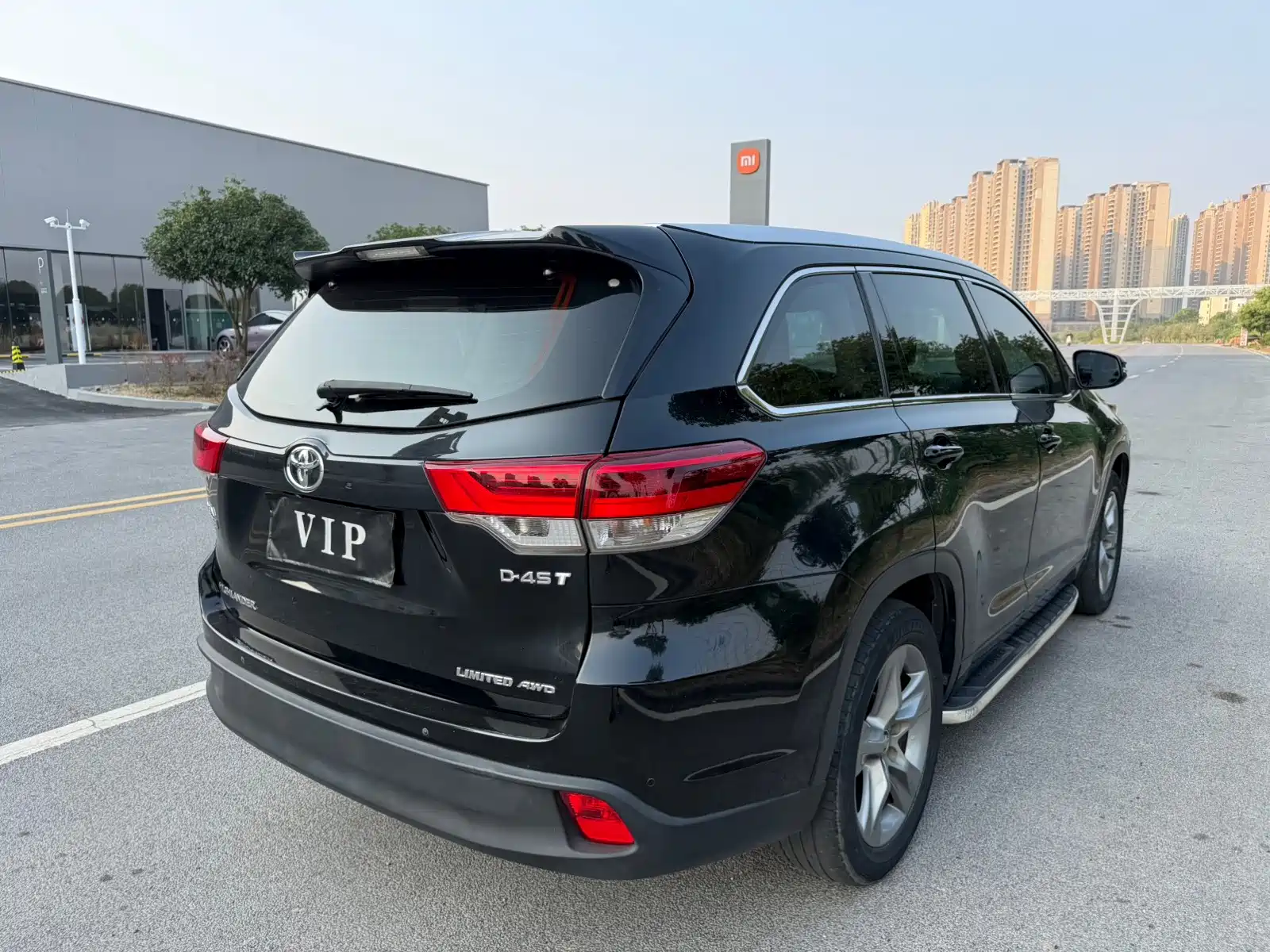 Photo 6 - Toyota Highlander