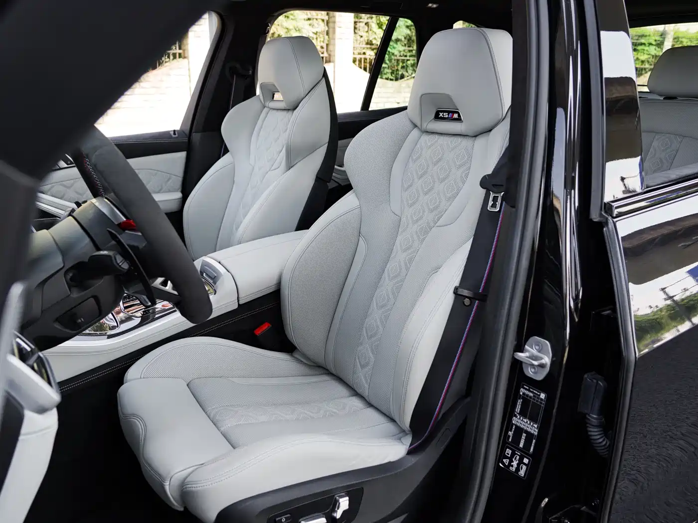 BMW X5 M 2022 X5 M фото 37