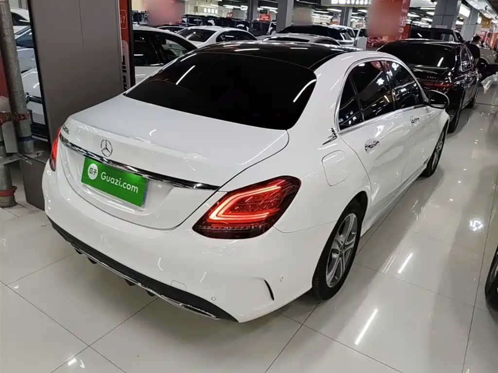MERCEDES-BENZ CLASS C