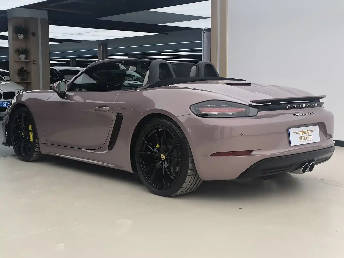 PORSCHE 718