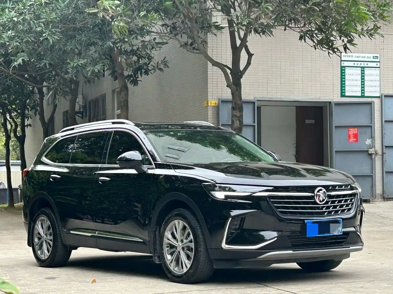 Фото 3 - Buick Envision Plus