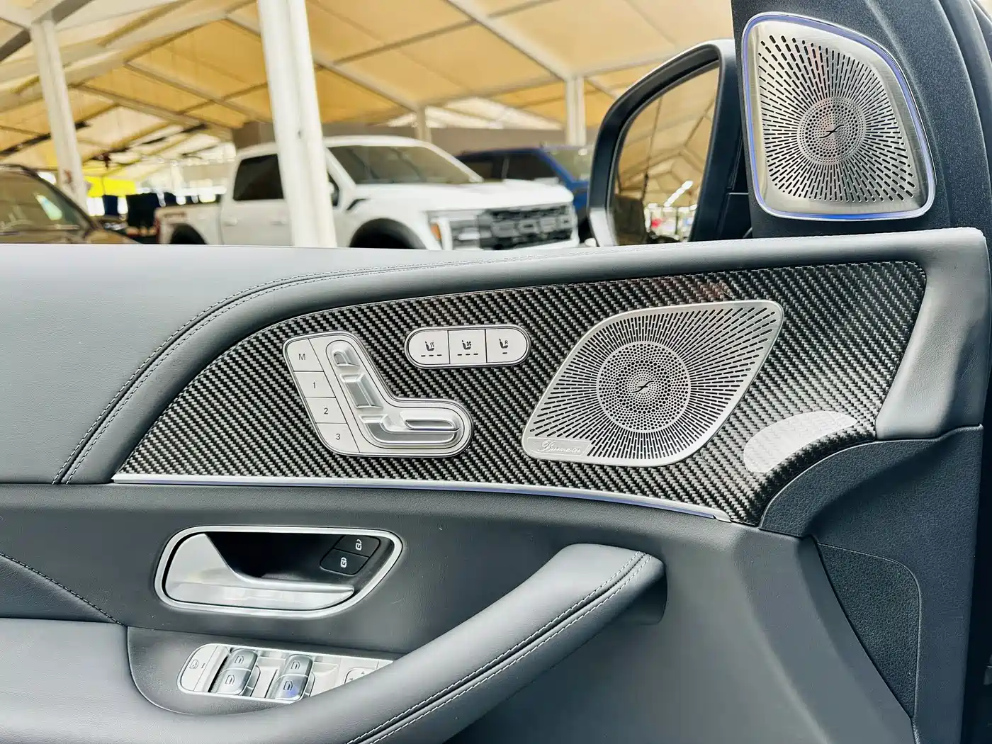 MERCEDES-BENZ GLS AMG