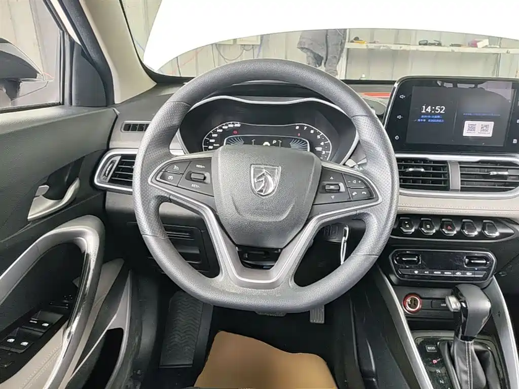 Baojun 510 2019 2019 1.5L CVT Joy Edition China VI