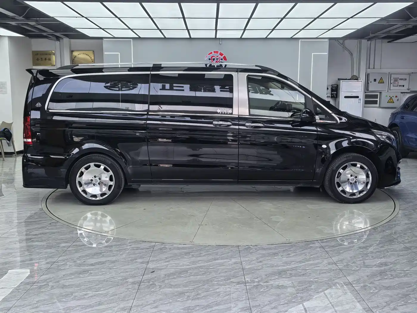 Mercedes-Benz Vito 2020 2.0T Business Edition (7-seater) фото 5