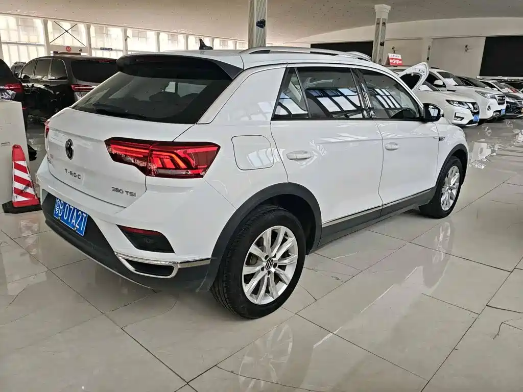 Volkswagen T-Roc, миниатюра 7