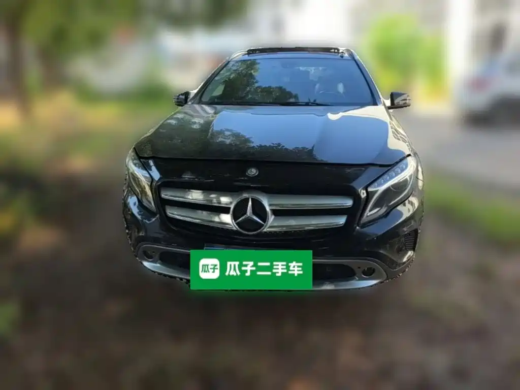 Mercedes-Benz GLA 2015 2015 GLA 200 Fashion