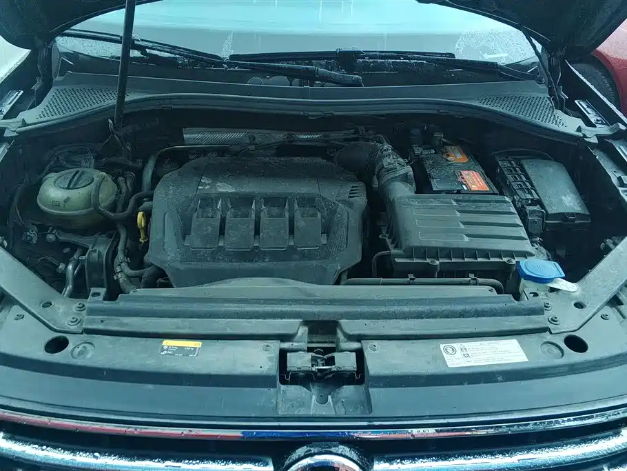 Volkswagen Tiguan L 2022 330TSI Auto 2WD R-Line Premium Edition фото 10