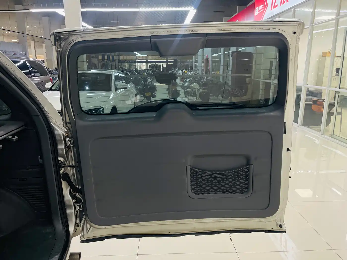 Toyota RAV4 (Import) 2004 2004 Model 2.0 5-Door