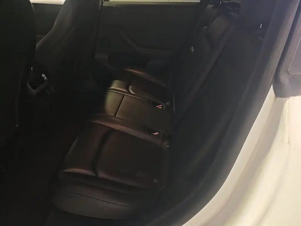 Tesla Model Y 2021 2021 Standard Range Rear-Wheel Drive