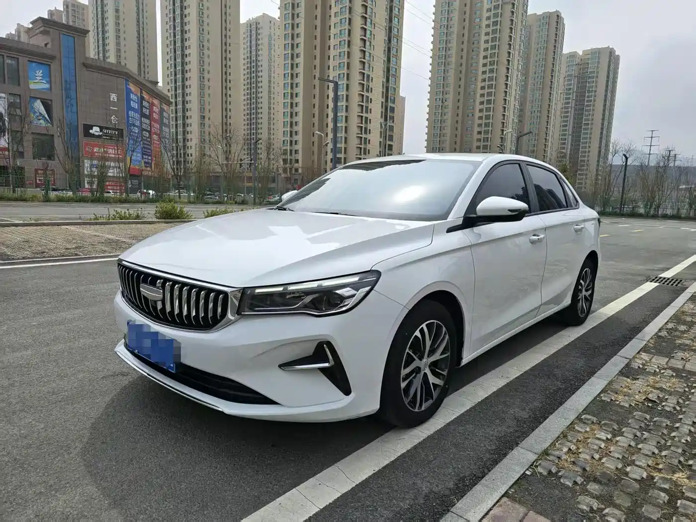 GEELY AUTOMOBILE EMGRAND