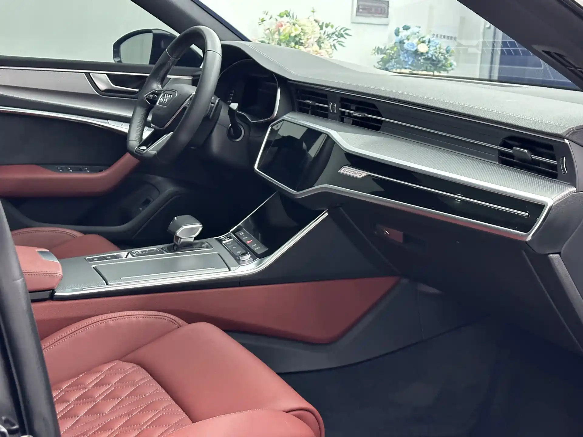 Photo 16 - Audi A7L