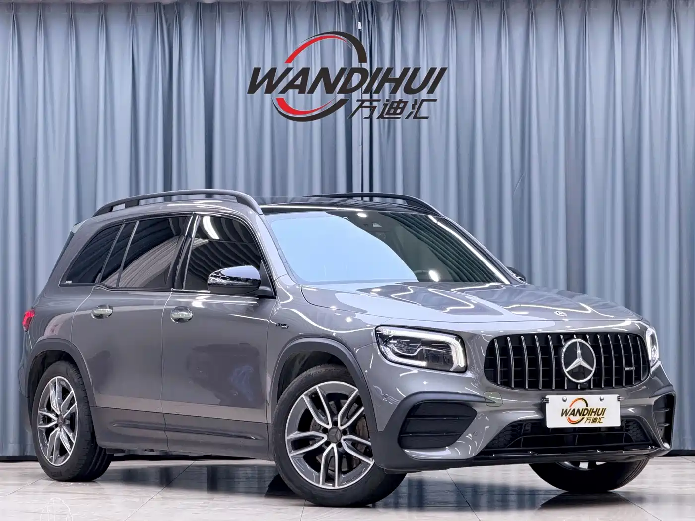 Mercedes-Benz GLB AMG 2021 2021 AMG GLB 35 4MATIC
