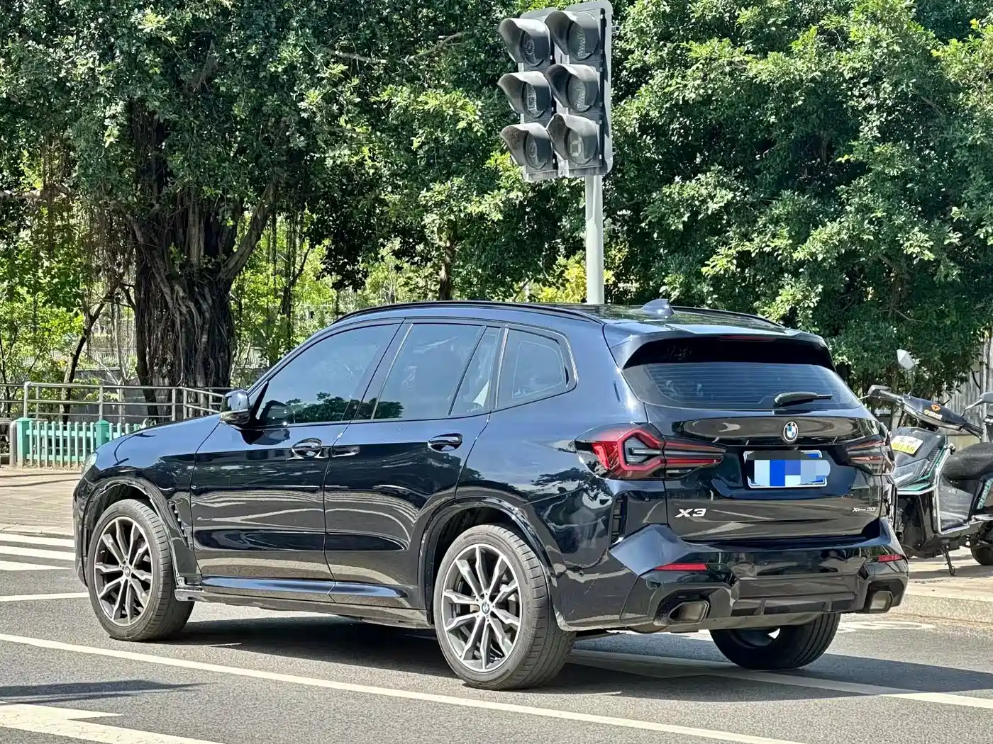 BMW X3 2022 Model Second Facelift xDrive30i Leading M Night Package фото 9