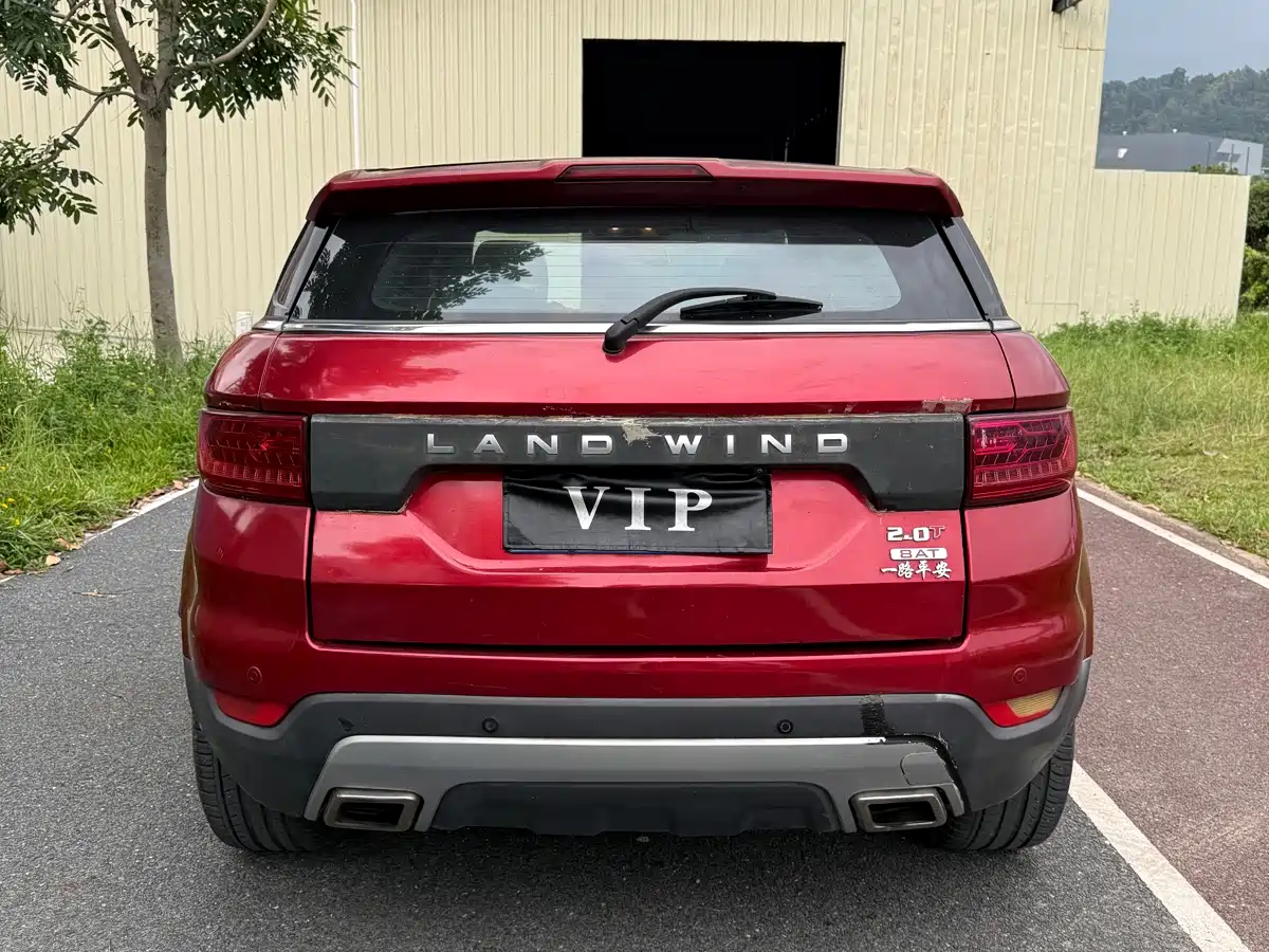 Фото 5 - Landwind X7