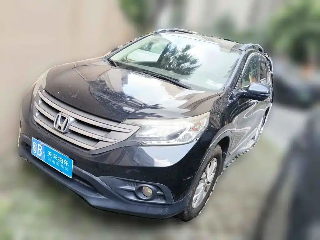Фото 1 - Honda CR-V
