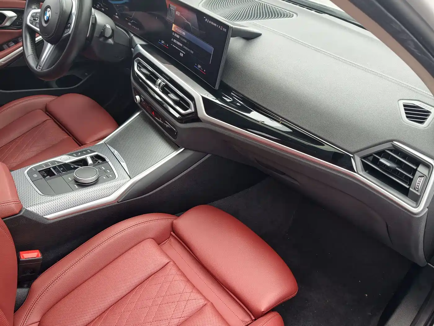 BMW 3 Series 2023 325Li M Sport Black Night Package фото 14