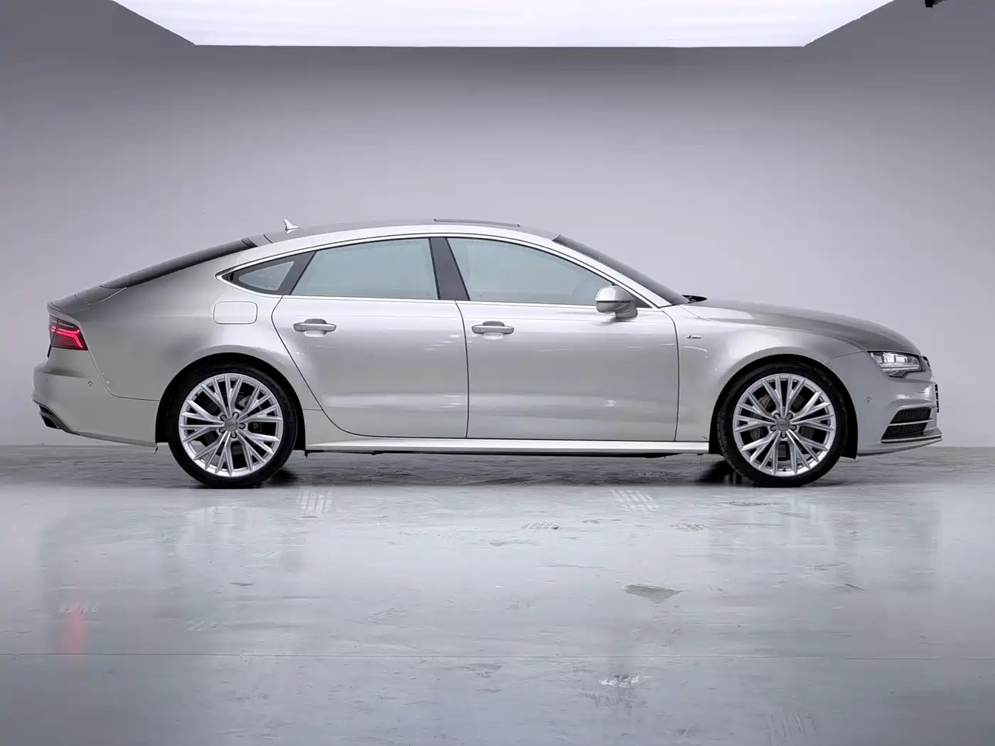 Audi A7 2018 50 TFSI quattro Dynamic фото 19