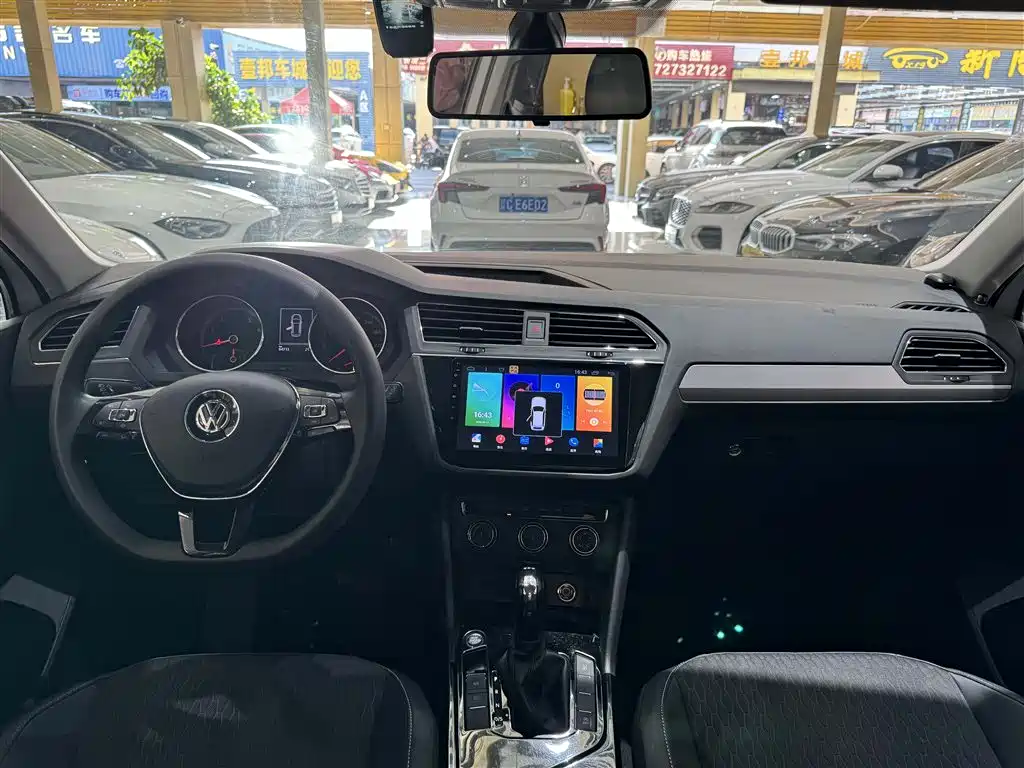 Volkswagen Tiguan L 2020 330TSI Auto 2WD Trend China VI фото 9