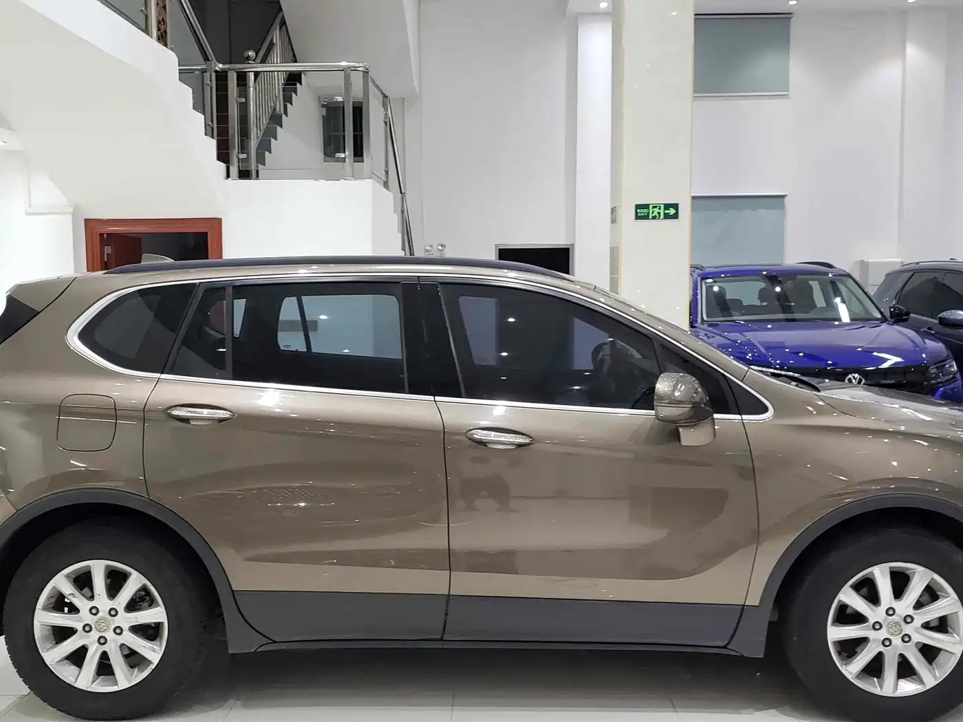 Buick Envision Plus 2018 20T 2WD Leading фото 14