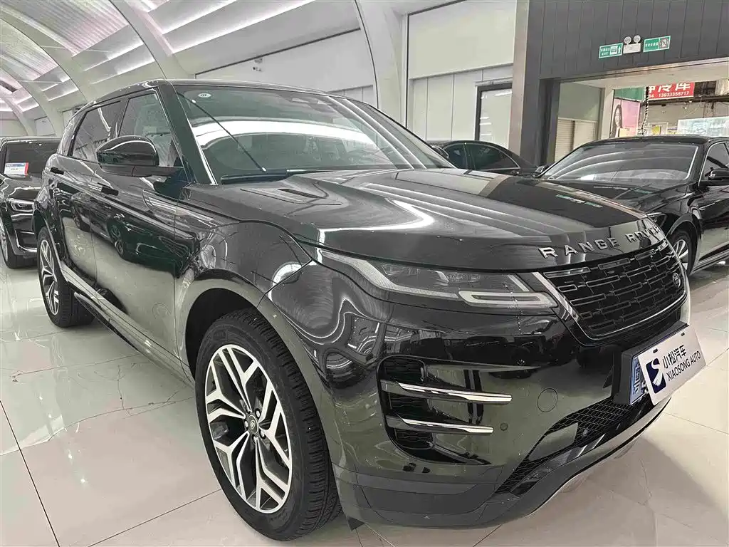 Land Rover Range Rover Evoque 2026 2024 Range Rover Evoque L 249PS Light Master Edition